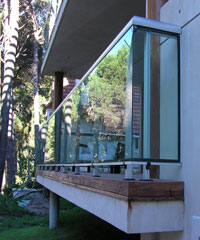 balcony handrails