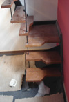 alternated step stairs